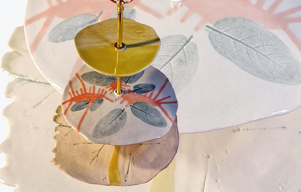 Keramiek workshops in Breda in 3 dagdelen. Maak  je eigen kleurrijke etagère van keramiek.